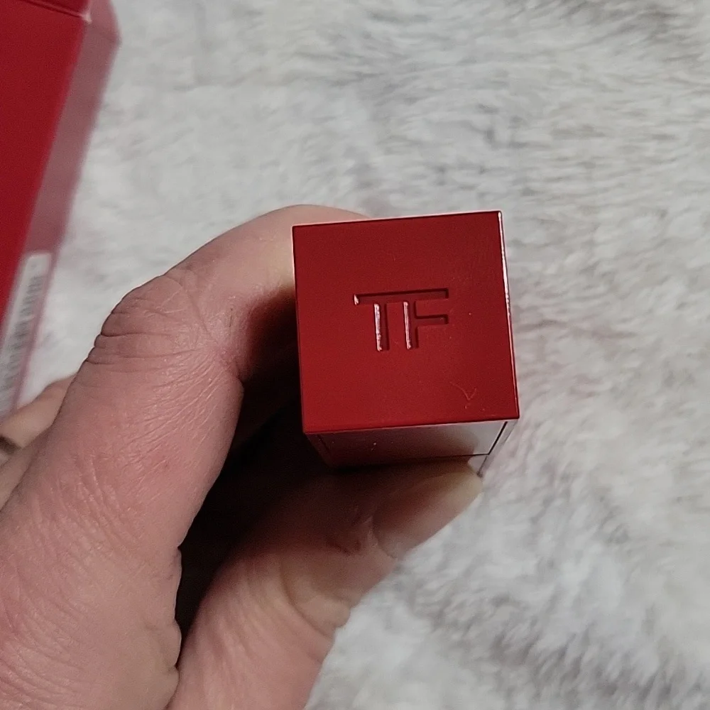 Tom Ford Lipstick Shade 100 100 NWT - Picture 7 of 9